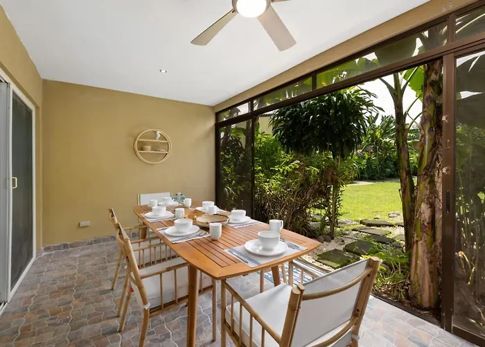 Cv38 Peaceful 2br With Pool - Near Cr Beaches Apartment